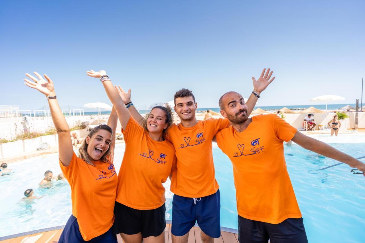 Nautilus Family Hotel Pesaro Esterno foto