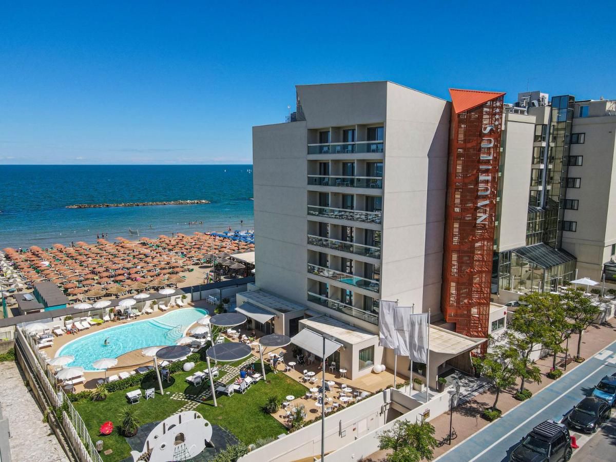 Nautilus Family Hotel Pesaro Esterno foto